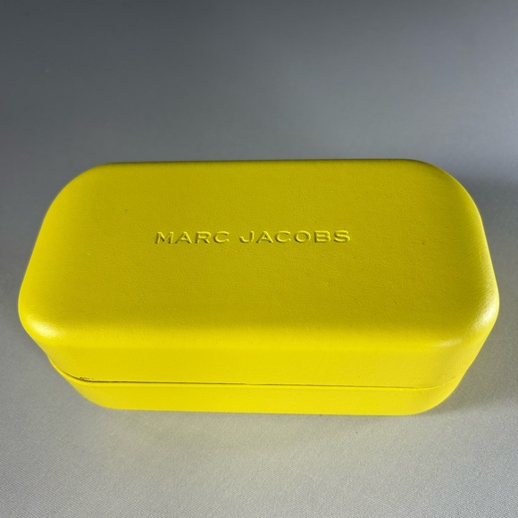 Authentic Marc Jacobs Sunglasses - Picture 9 of 9